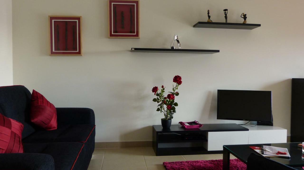 Casa R&B Apartment Lagos Luaran gambar