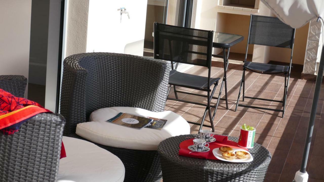 Casa R&B Apartment Lagos Luaran gambar