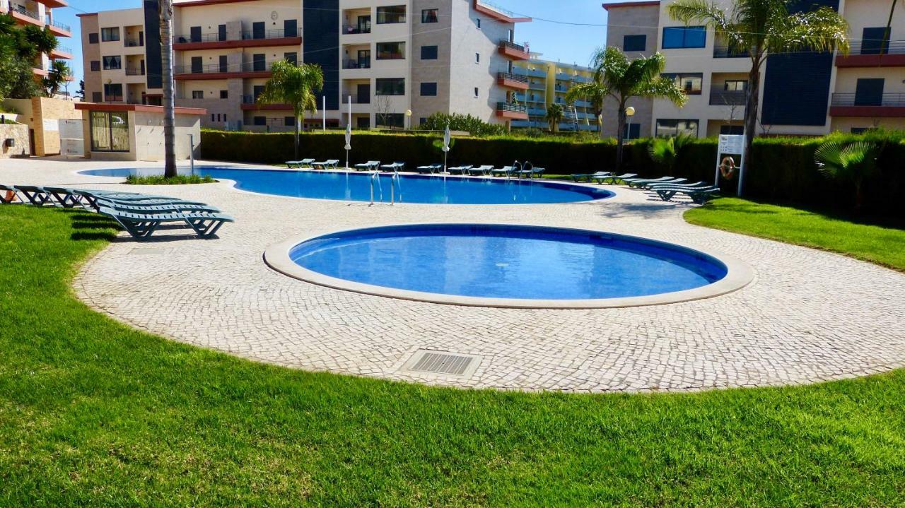 Casa R&B Apartment Lagos Luaran gambar